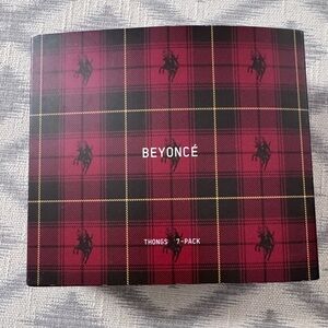NWT- Beyoncé BANG THONG SET Size L